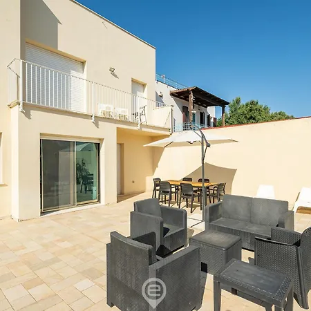 Villa Estay - Margine Rosso