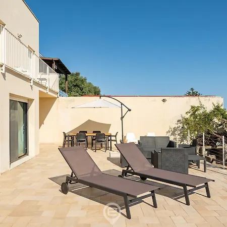 Estay - Margine Rosso Villa Quartu SantʼElena